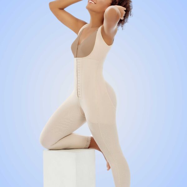 NSP BRALESS FULL BODY UNDER KNEE FAJA 11324